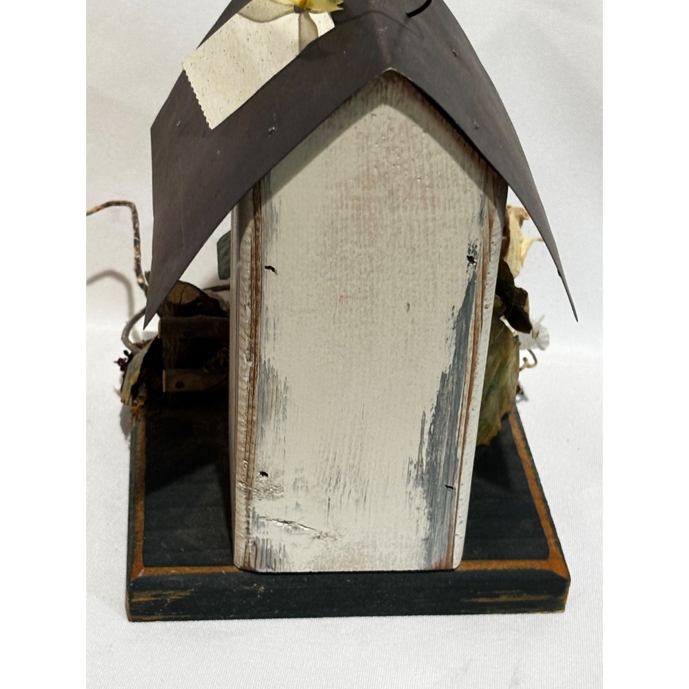 Best Friends Handcrafted Whimsical Design Dried flower Birdhouse garden folk art - Picture 3 of 8